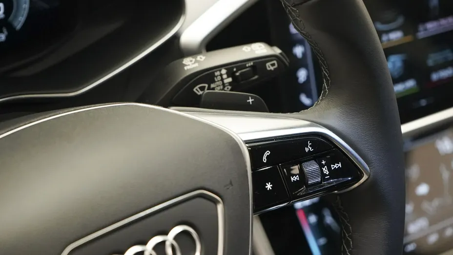 AUDI A6 Avant -
