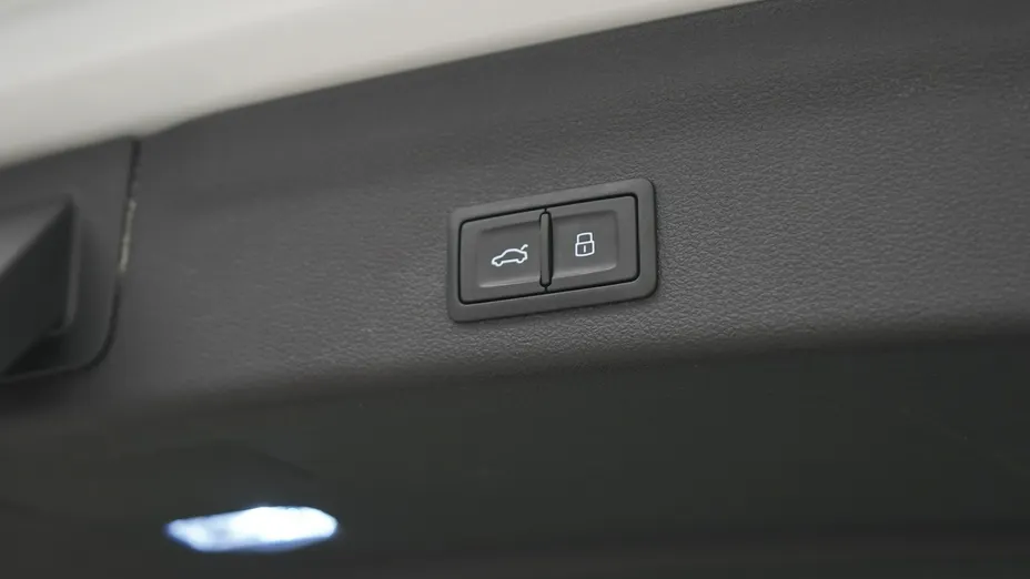 AUDI A6 Avant -