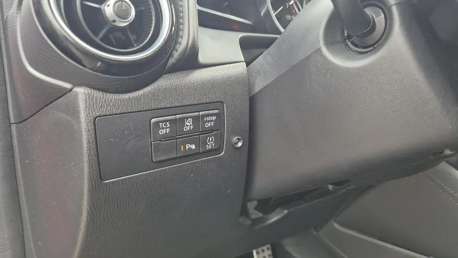 MAZDA CX-3 -