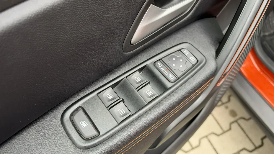 DACIA Duster -