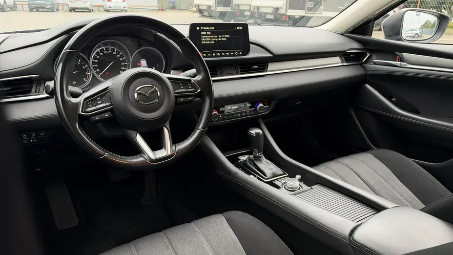 MAZDA 6 -