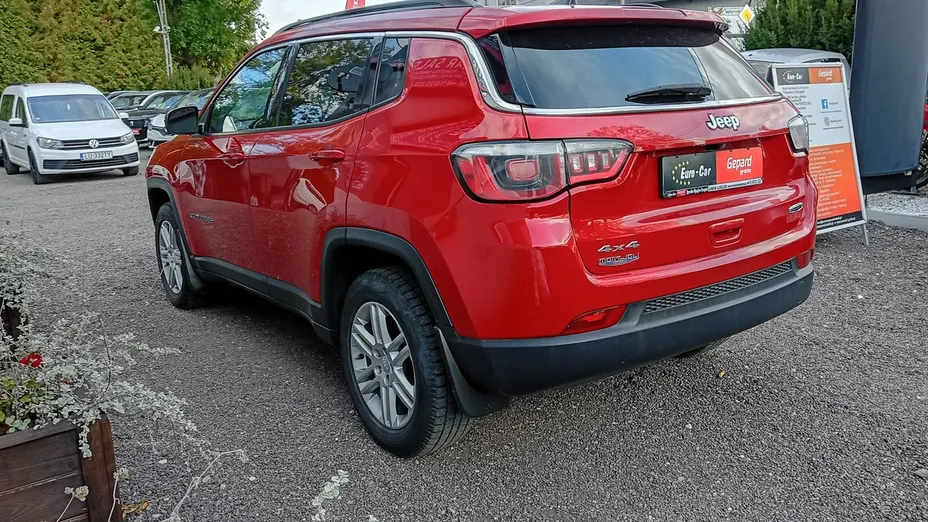 JEEP Compass -