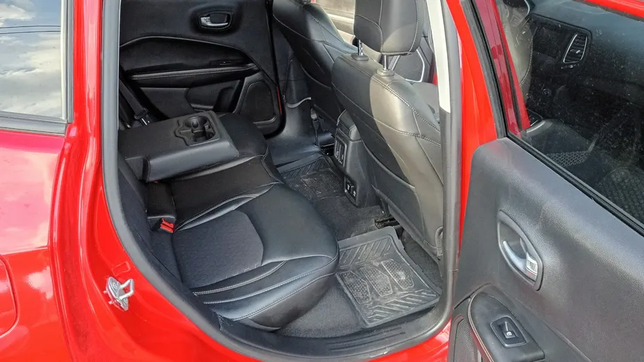 JEEP Compass -