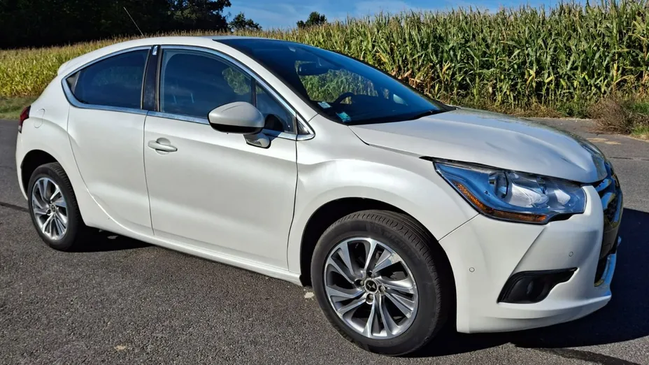 CITROEN DS4 -