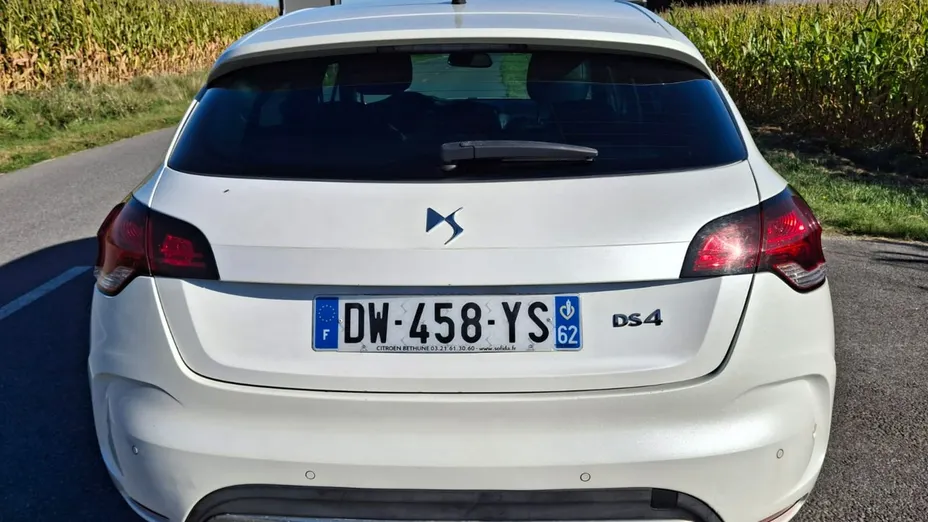 CITROEN DS4 -