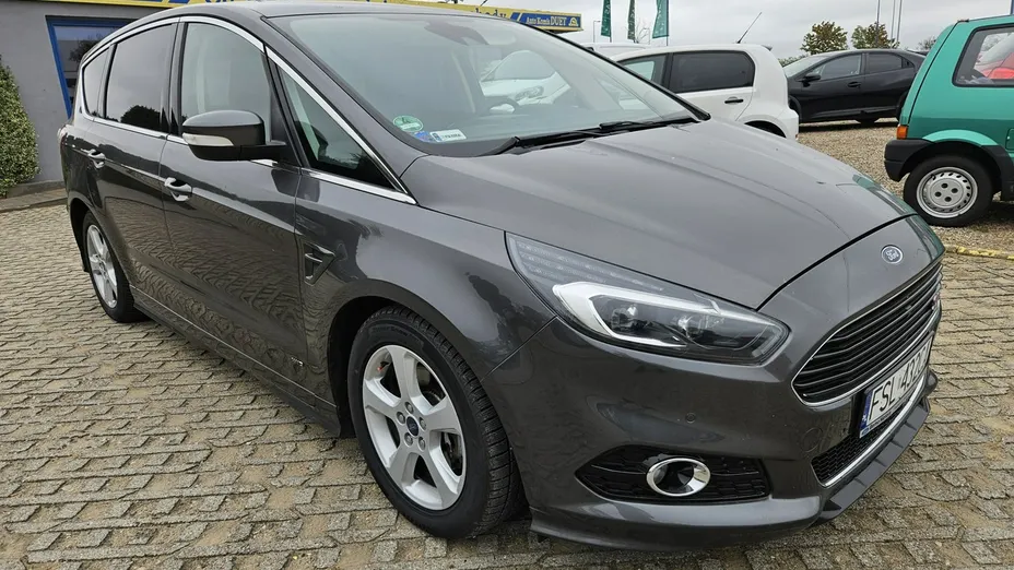 FORD S-MAX -