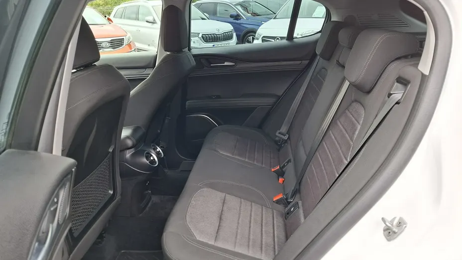ALFA ROMEO Stelvio -