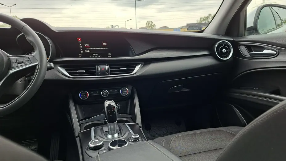 ALFA ROMEO Stelvio -