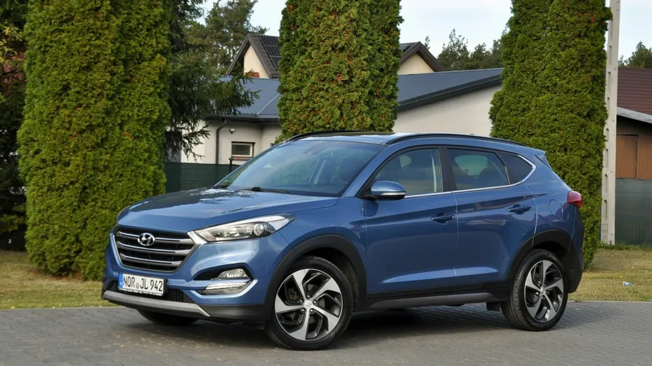 HYUNDAI Tucson -