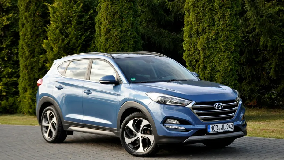 HYUNDAI Tucson -