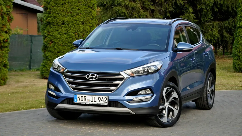 HYUNDAI Tucson -