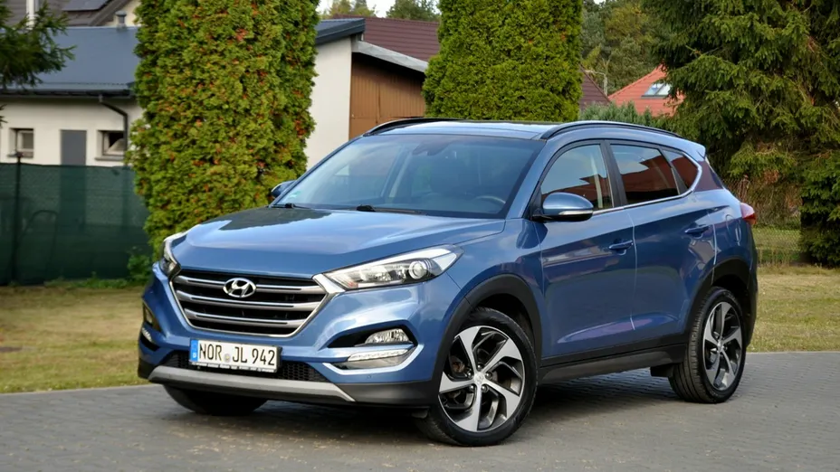 HYUNDAI Tucson -