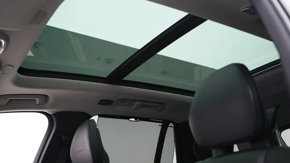 VOLVO XC90 -