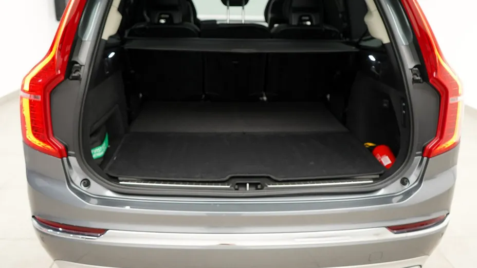 VOLVO XC90 -