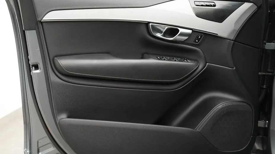 VOLVO XC90 -