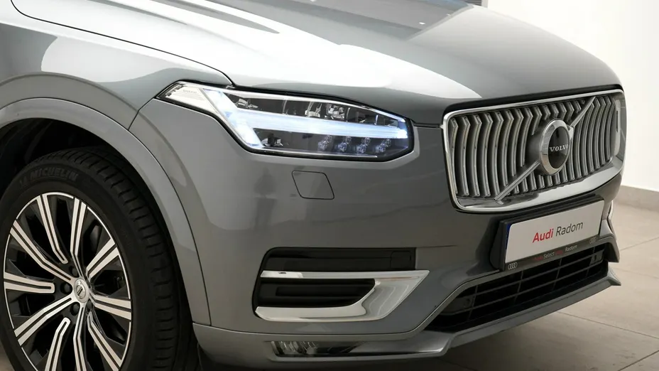 VOLVO XC90 -