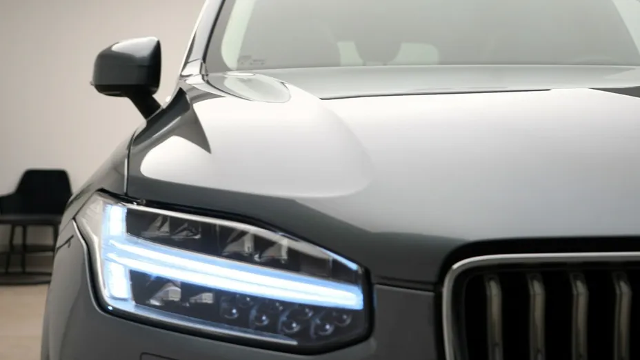 VOLVO XC90 -