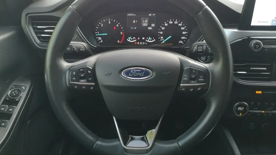FORD Kuga -