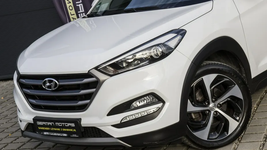 HYUNDAI Tucson -