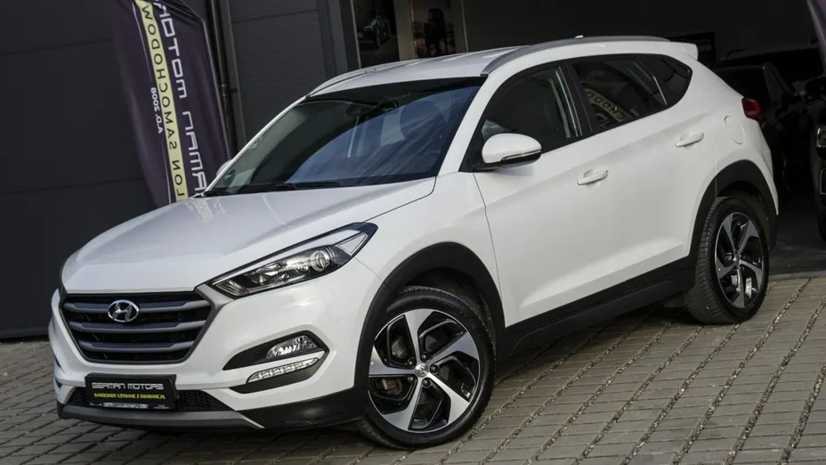 HYUNDAI Tucson -