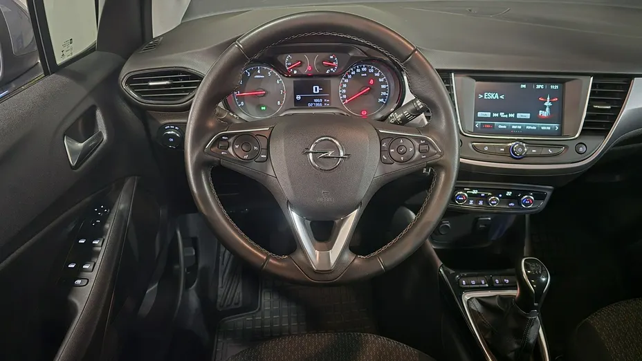 OPEL Crossland X -