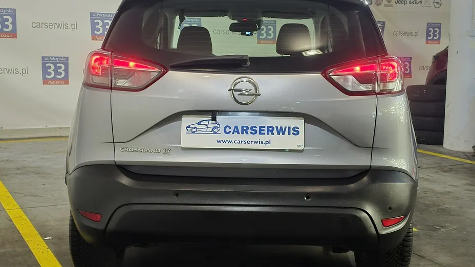 OPEL Crossland X -