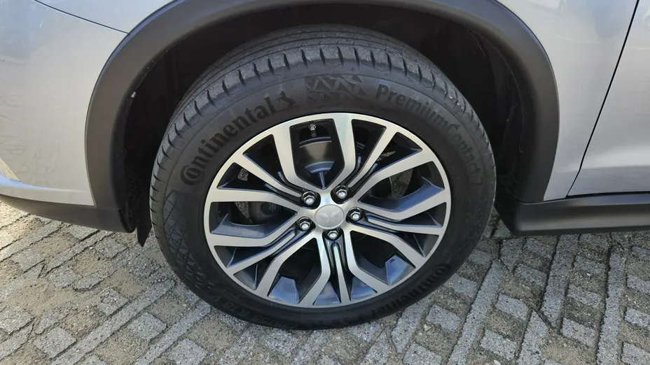 MITSUBISHI ASX -