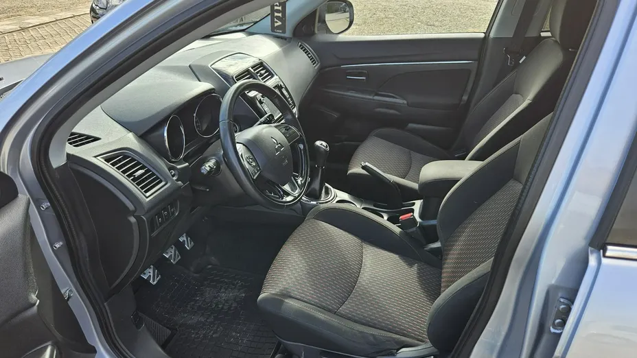 MITSUBISHI ASX -