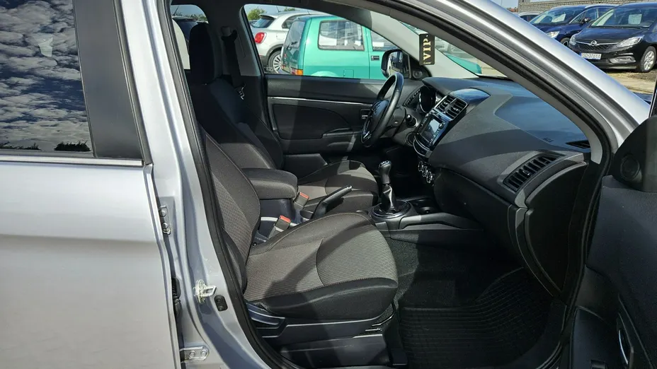 MITSUBISHI ASX -