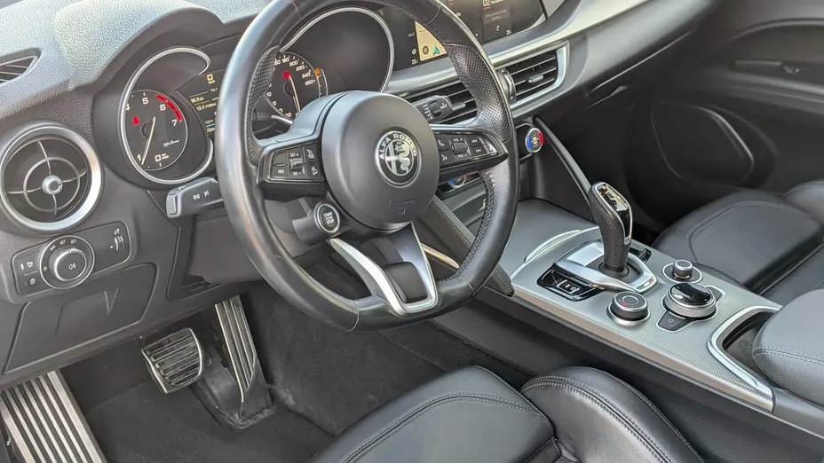 ALFA ROMEO Stelvio -