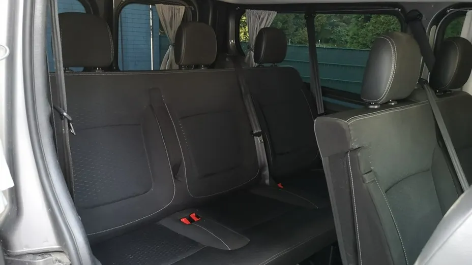 OPEL Vivaro -