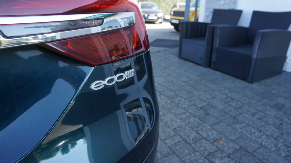 OPEL Insignia -