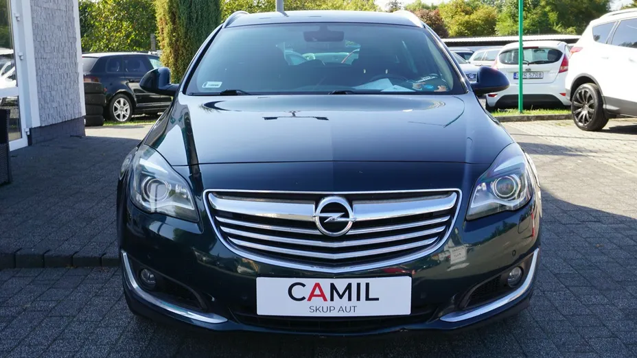 OPEL Insignia -