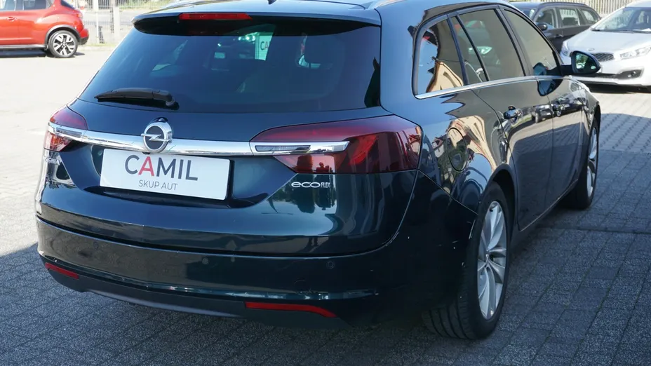 OPEL Insignia -