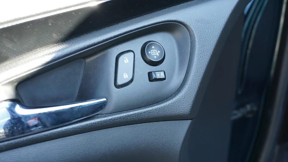 OPEL Insignia -