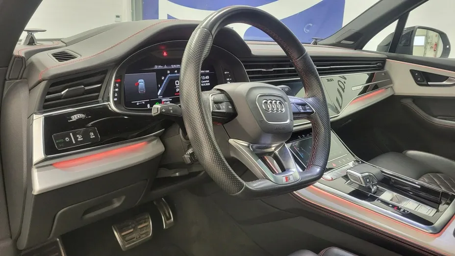 AUDI SQ7 -