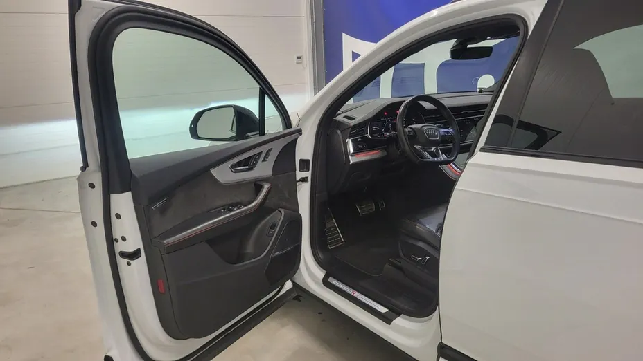 AUDI SQ7 -