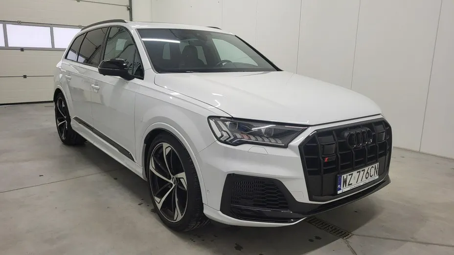 AUDI SQ7 -