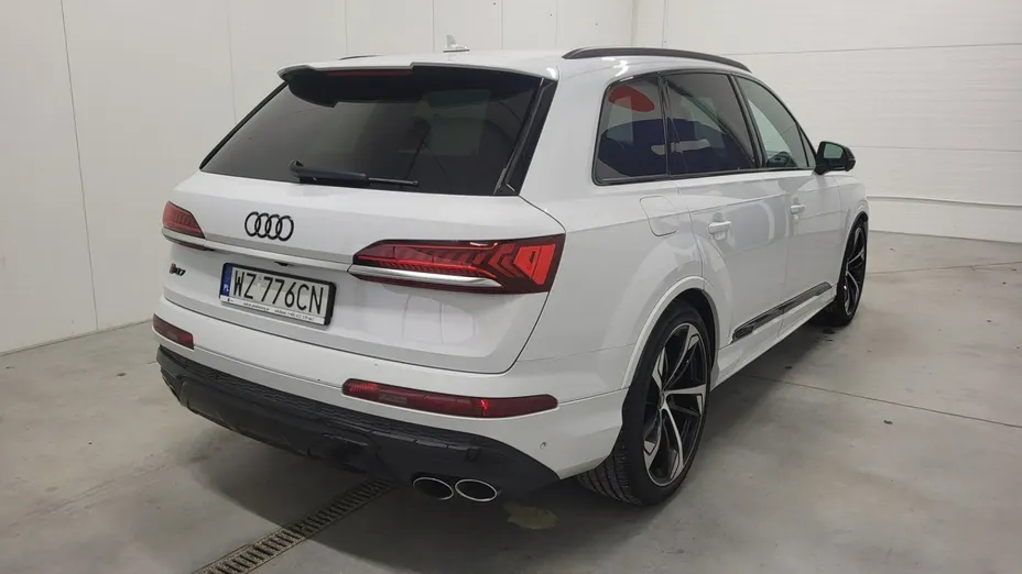 AUDI SQ7 -