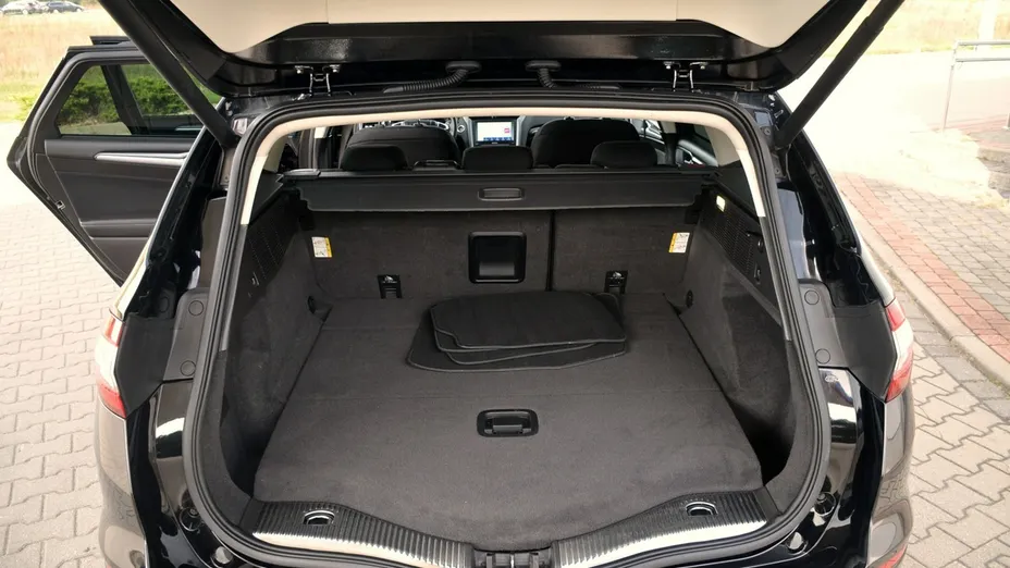 FORD Mondeo -