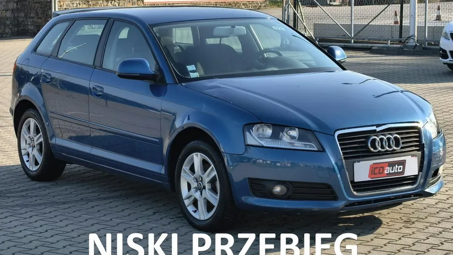 AUDI A3 Sportback -