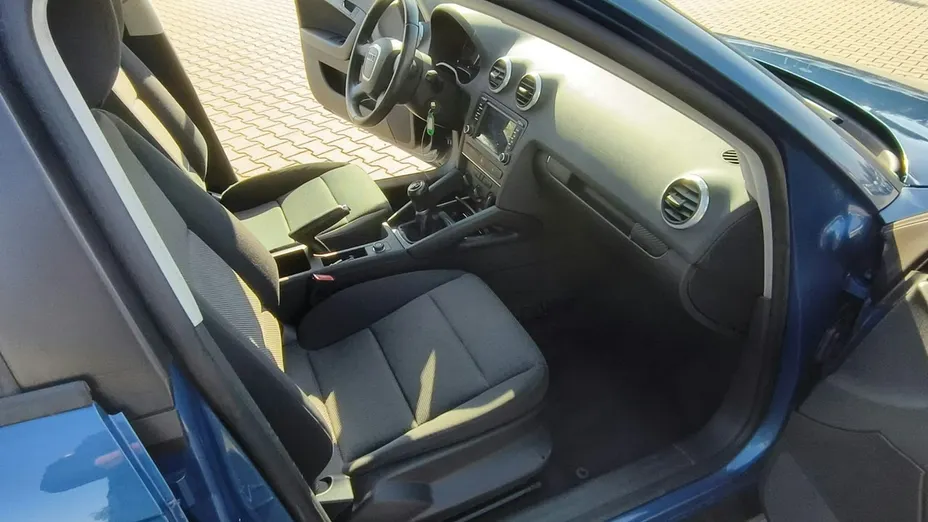 AUDI A3 Sportback -
