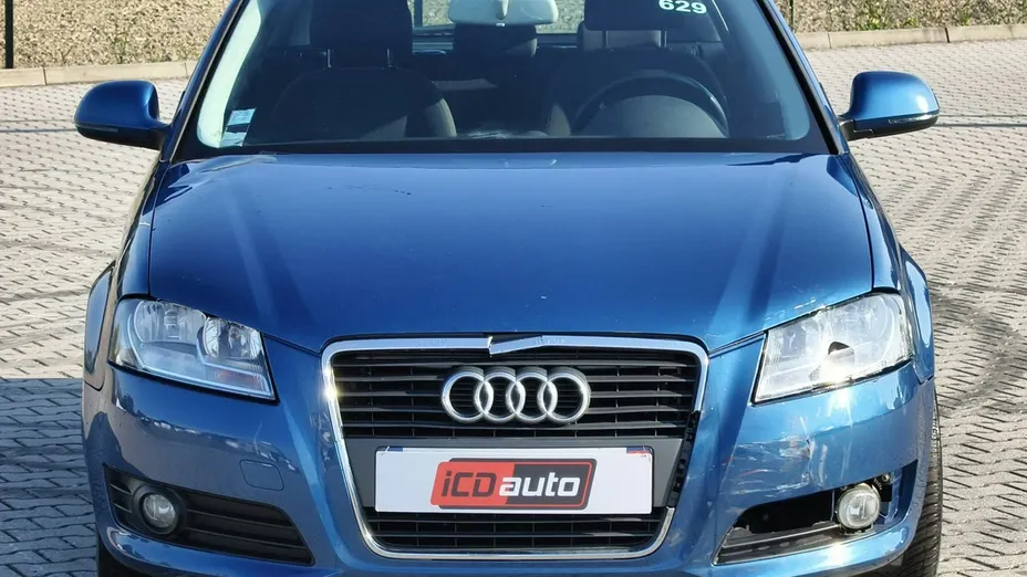 AUDI A3 Sportback -