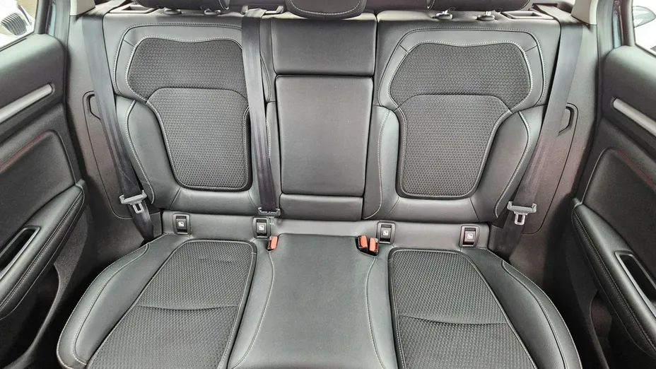 RENAULT Megane -