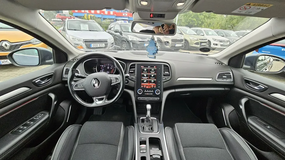 RENAULT Megane -