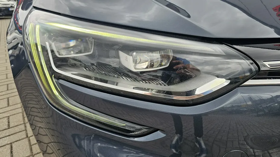RENAULT Megane -