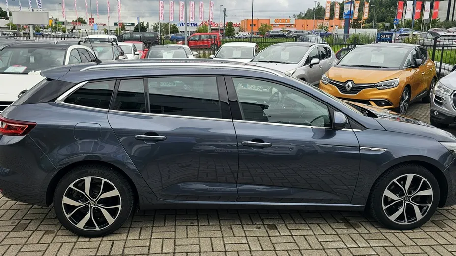 RENAULT Megane -