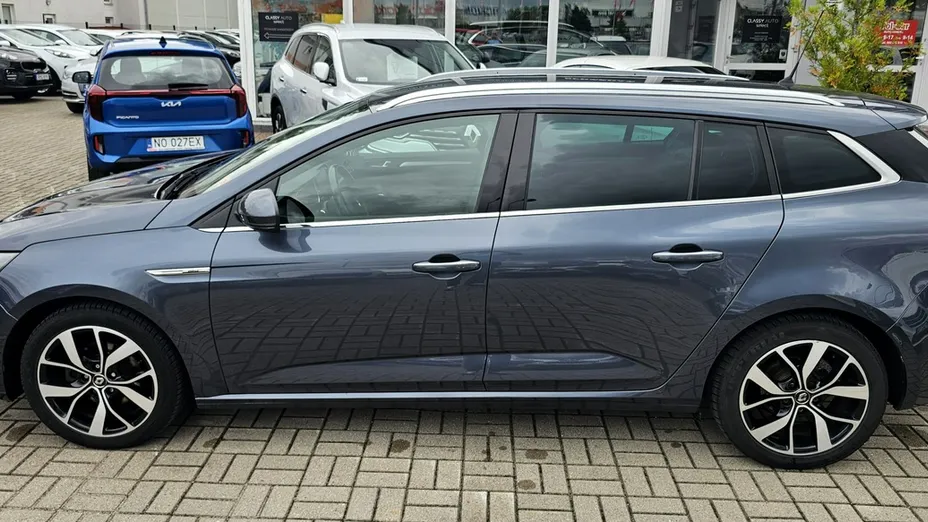 RENAULT Megane -