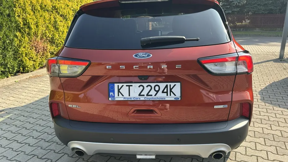FORD Escape -