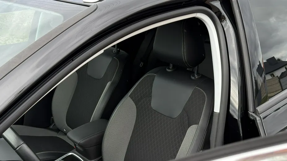 OPEL Grandland X -
